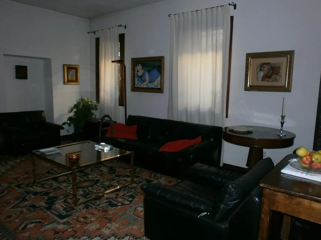 B&B Dolce Casa Treviso 0*,  Italy