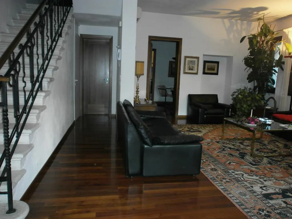B&B Dolce Casa Treviso Bed & Breakfast
